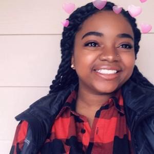 Meet your Posher, Briara